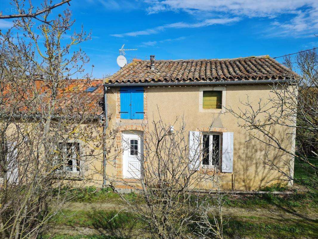 Maison à SALLES-SUR-L'HERS