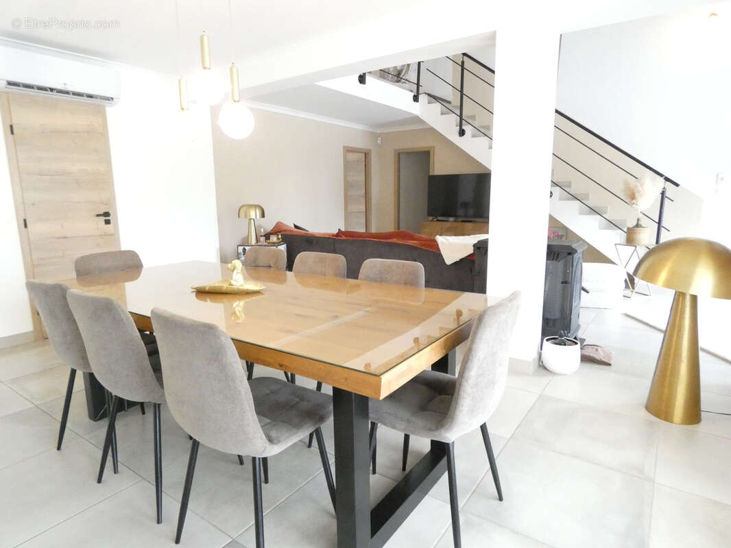 Maison à SAINT-PRIVAT-DES-VIEUX