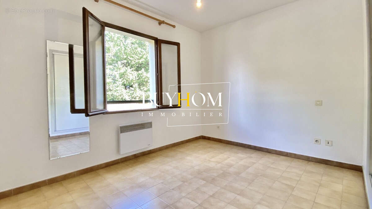 Appartement 67 m² à L'isle-Sur-La-Sorgue  - photo 9