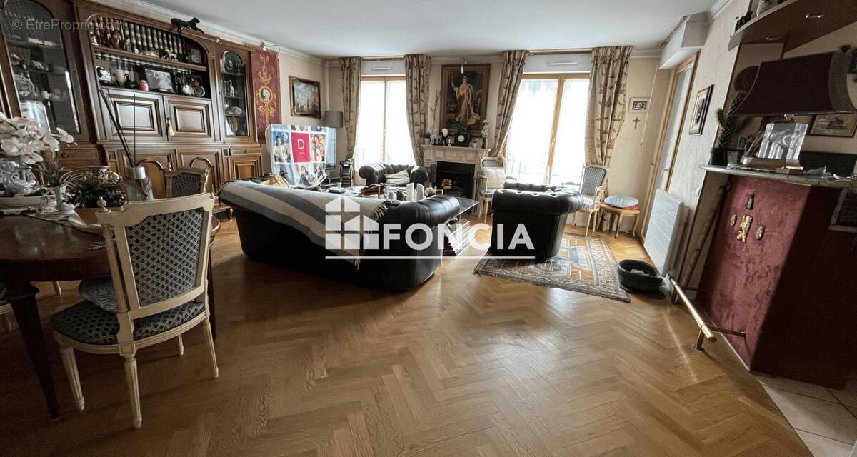 Appartement à SAINT-MANDE