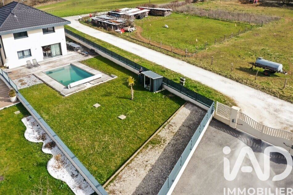 Photo 1 - Maison à CHAVANOD