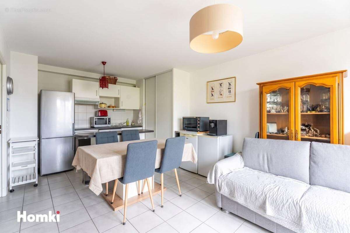 Appartement à VILLENAVE-D'ORNON