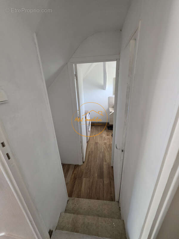 Appartement à SAINT-AY