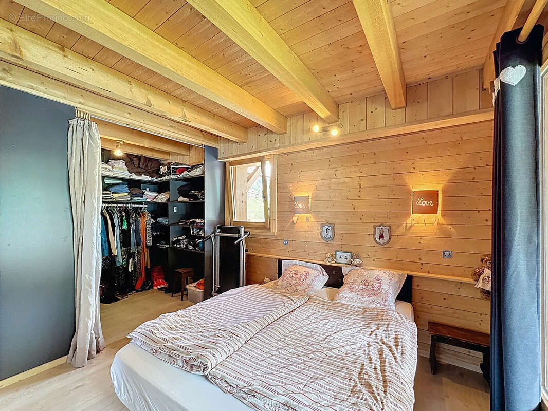 Les Gets - Chalet de 202 m2 - Environnement préservé et lumineux - photo 10