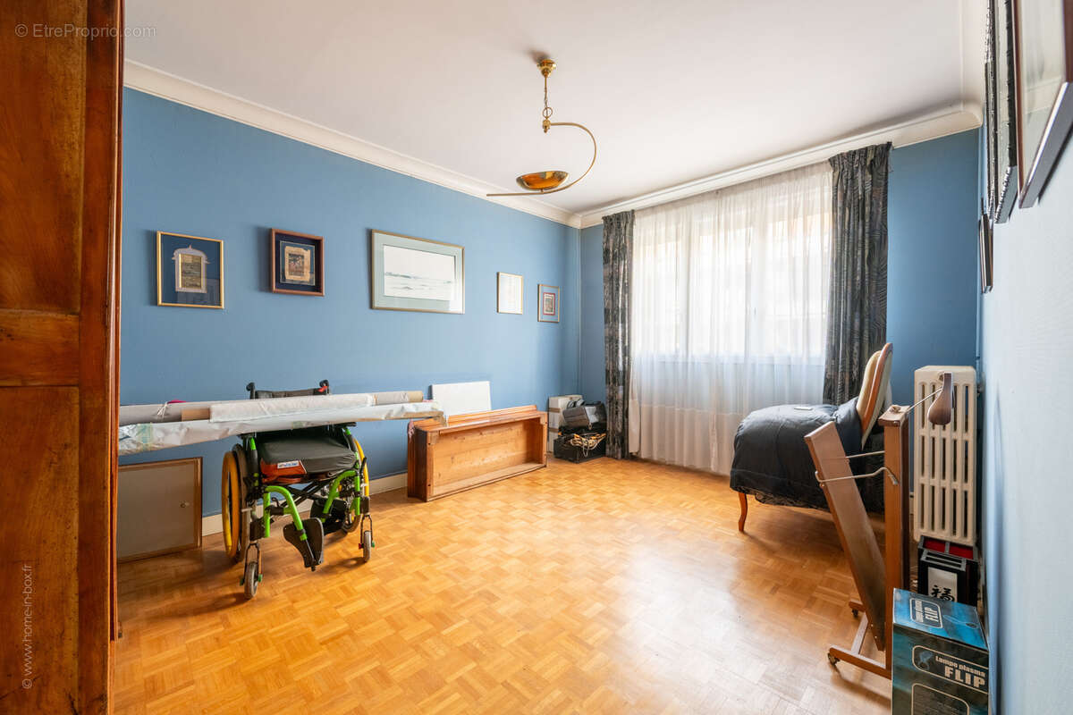 Maison à NOGENT-SUR-MARNE