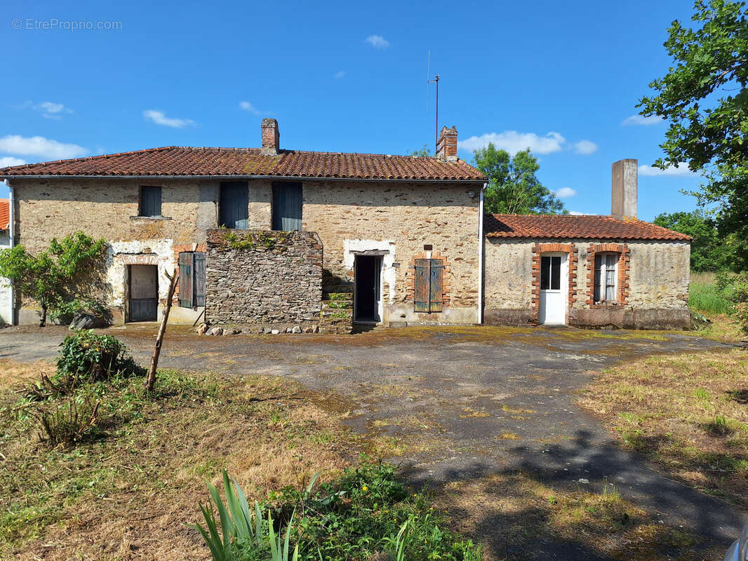 Maison à LA CHAPELLE-HEULIN