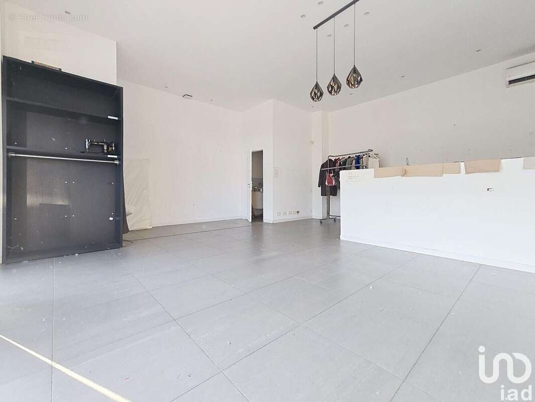 Photo 3 - Commerce à SAINTE-MAXIME