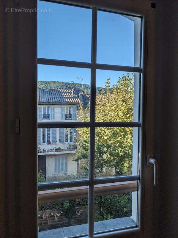 Appartement à BARGEMON