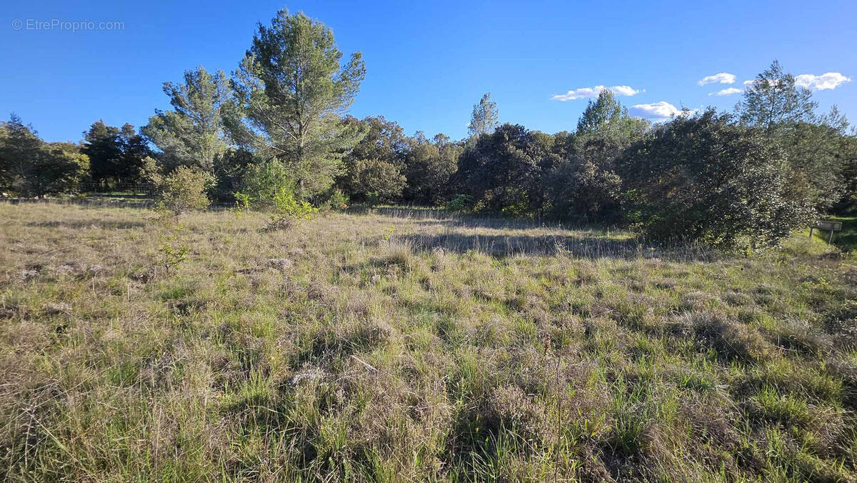 Terrain à GALARGUES