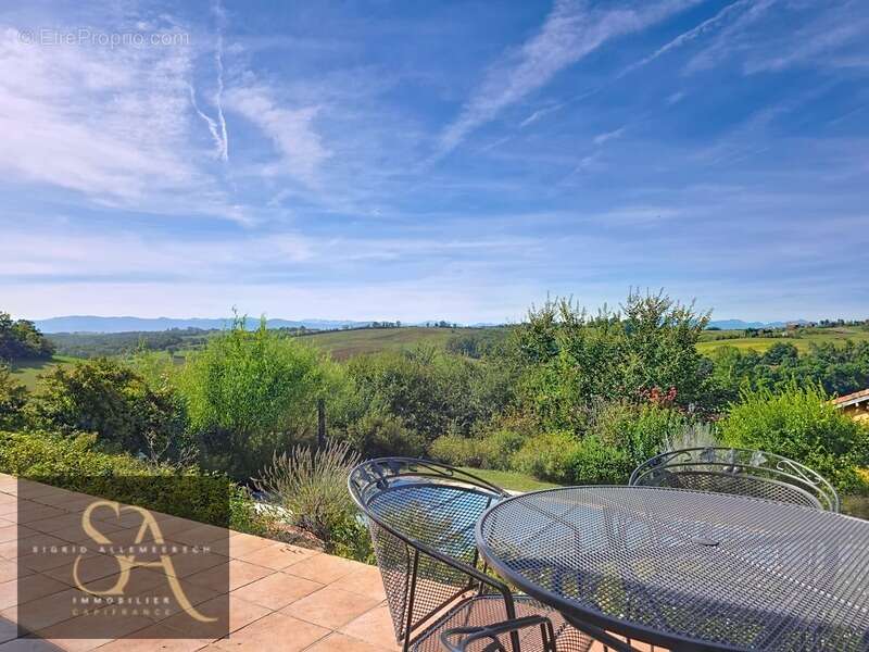 Maison à CARLA-BAYLE