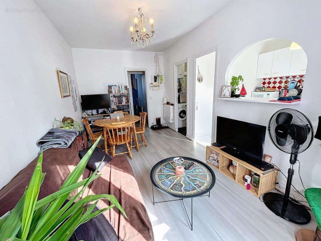 Appartement à LE KREMLIN-BICETRE