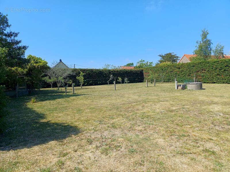 Maison à SAINT-GERMAIN-SUR-AY