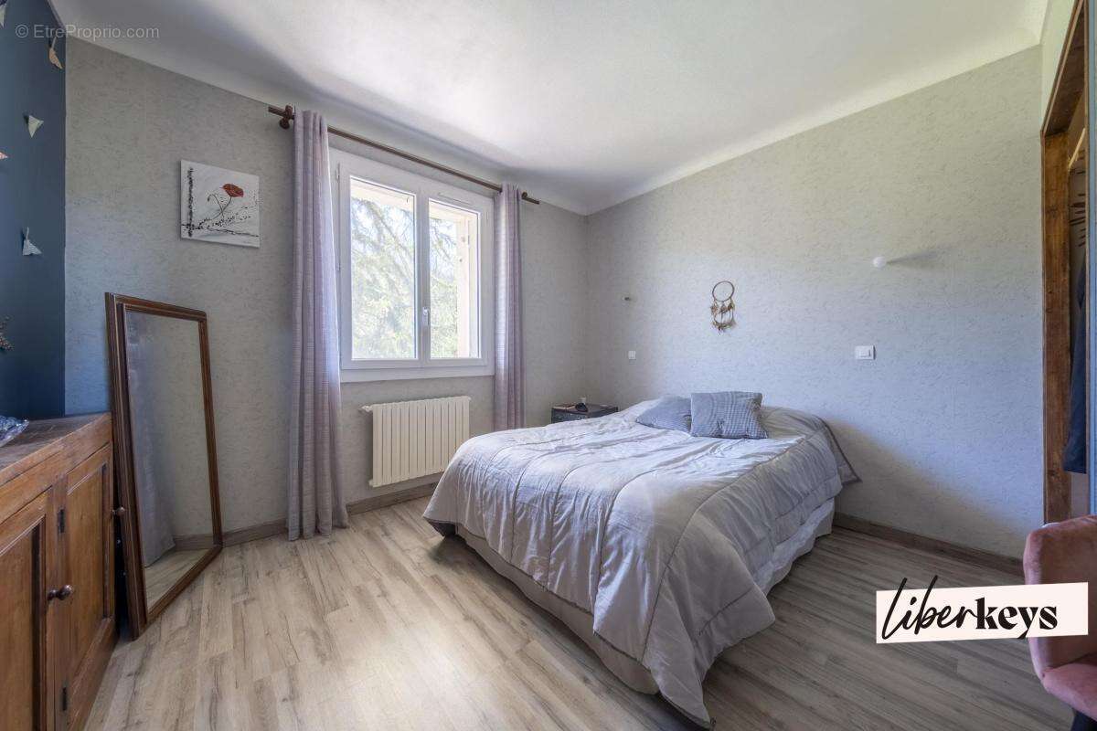 Maison à LAPENNE