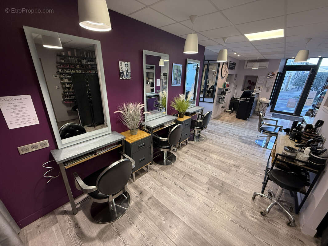 Maison à SAINT-GEORGES-DE-LUZENCON