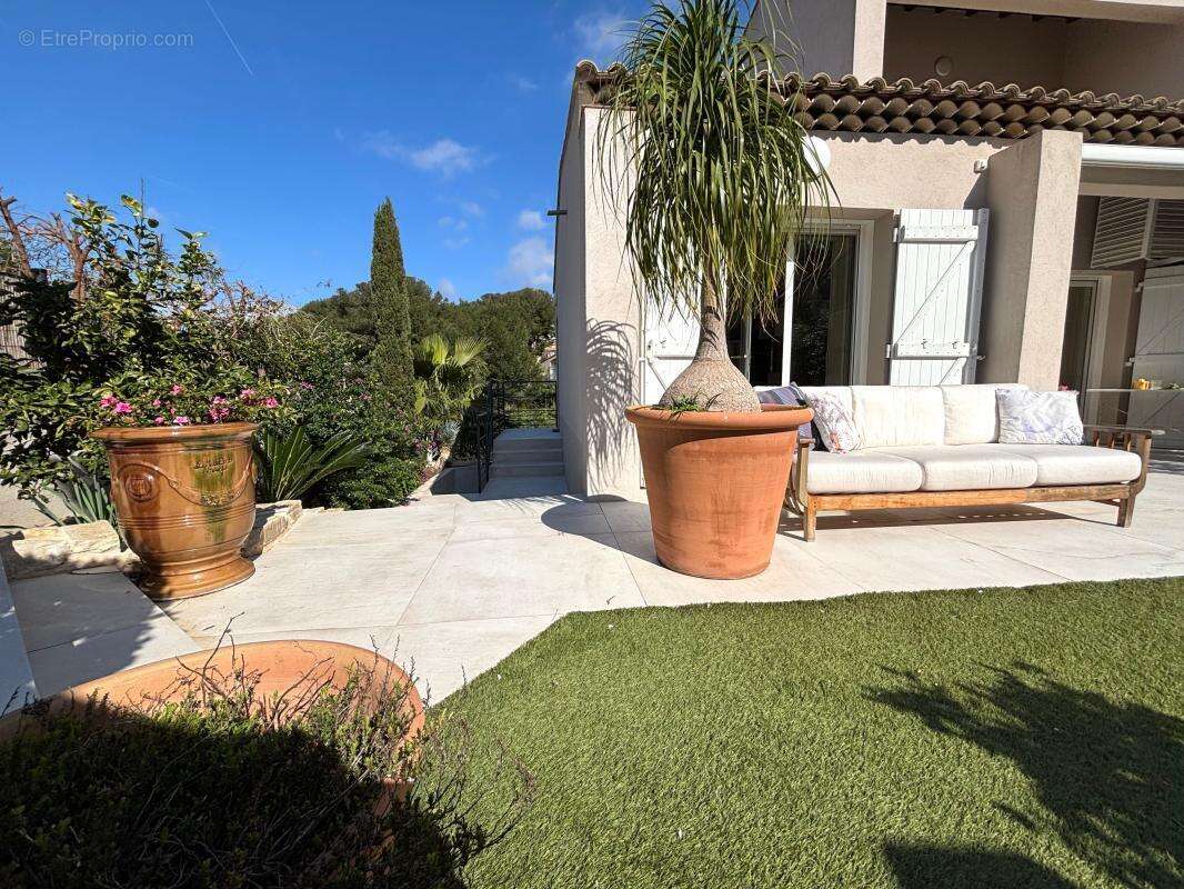 Appartement à SANARY-SUR-MER