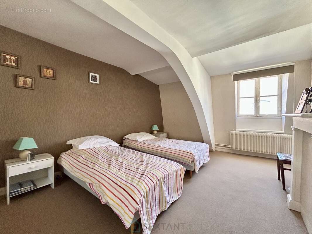 Magnifique Maison Bourgeoise de 213m2 datant 1815. - photo 12