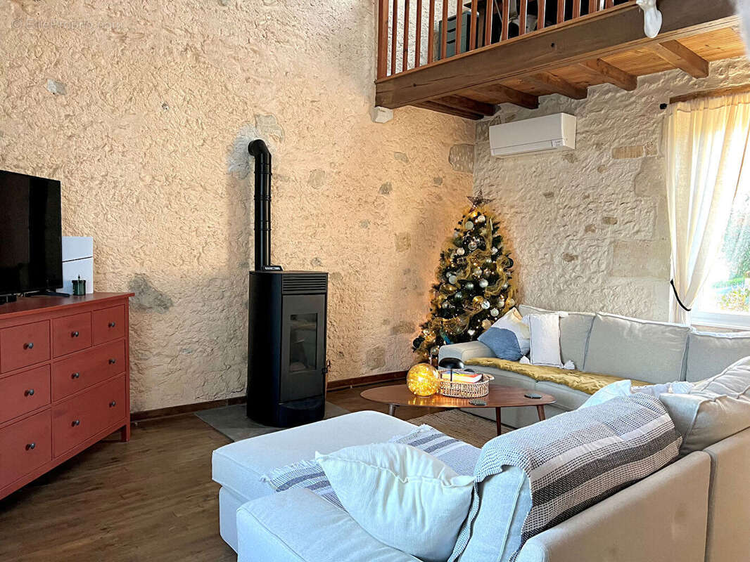 Maison à SAINT-PRIVAT-DES-PRES