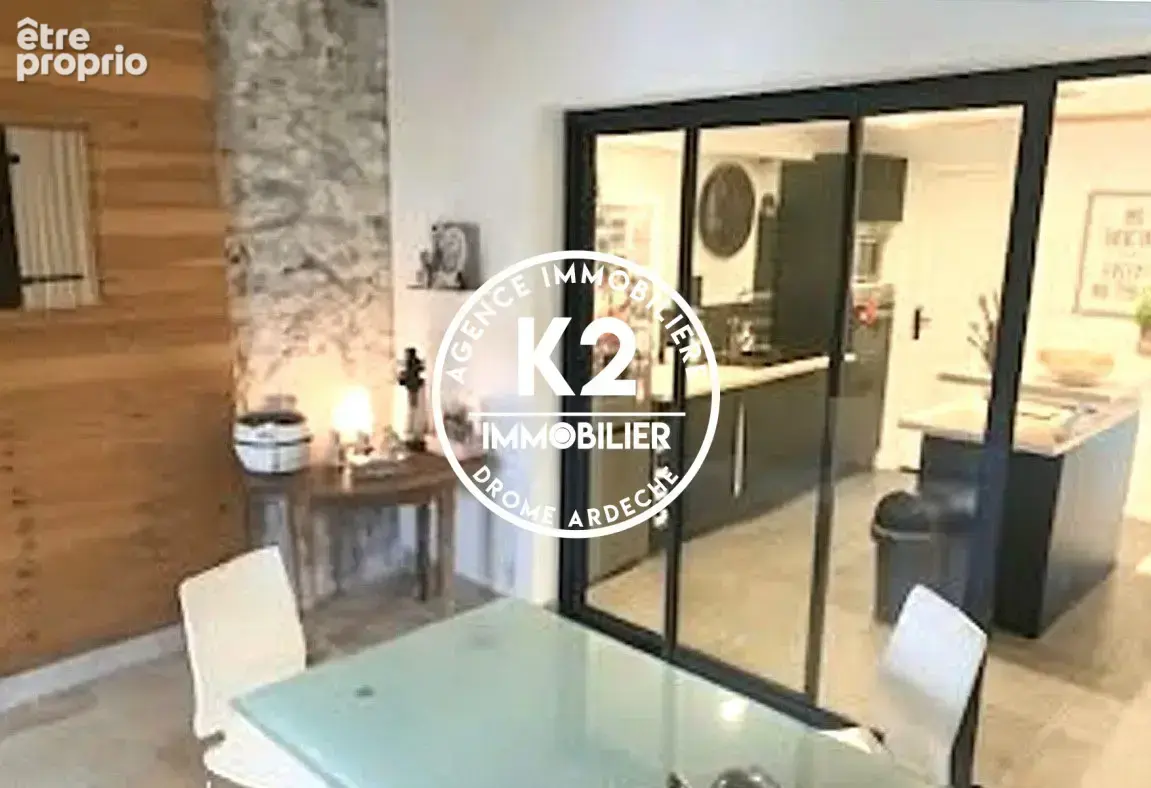 Appartement 4 pièces 121 m² à vendre à Montelimar (26200) - photo 4
