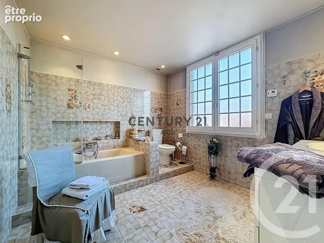 Maison 4 pièces 140 m² à vendre à Maisons-Alfort (94700) - photo 17