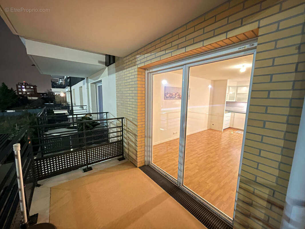 Appartement à ATHIS-MONS