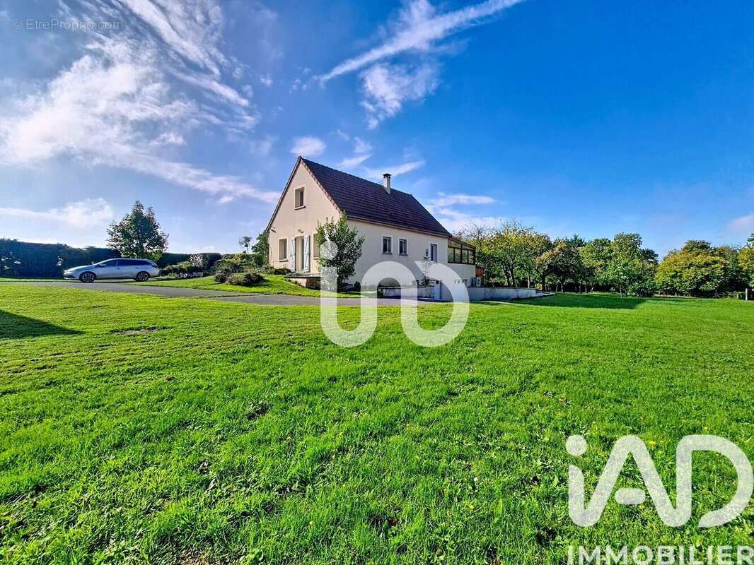 Photo 8 - Maison à SAINT-JEAN-LES-DEUX-JUMEAUX