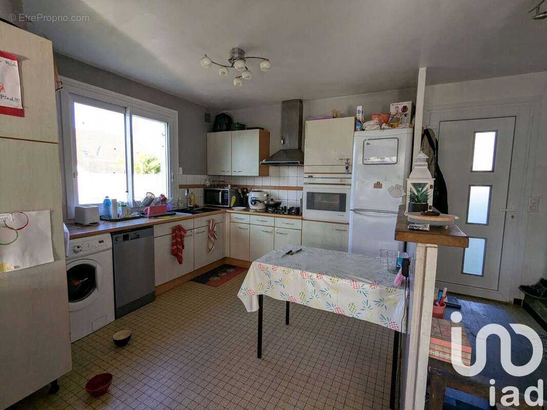 Photo 5 - Maison à VILLENEUVE-SAINT-SALVES