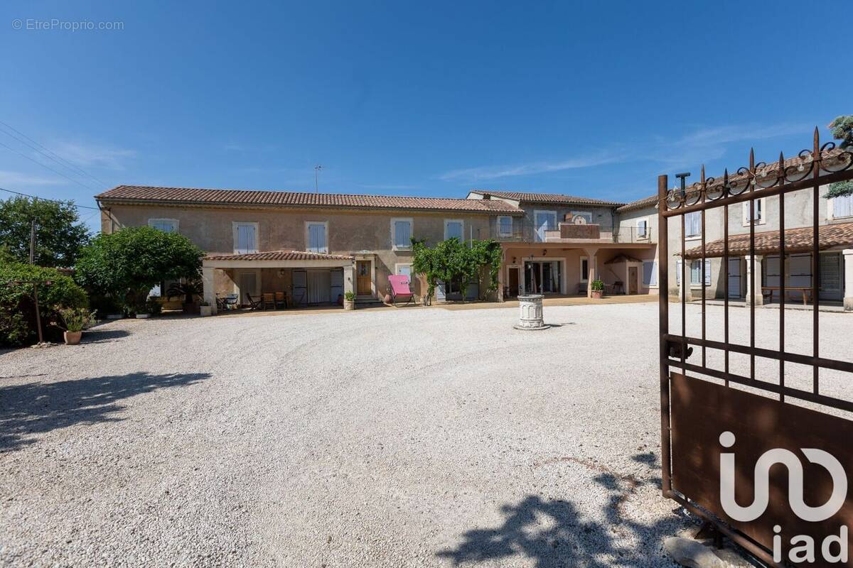 Photo 1 - Maison à VIOLES