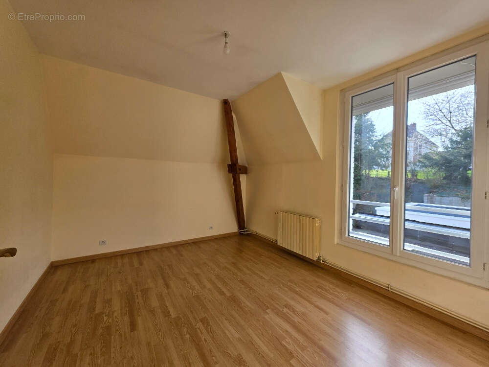 Maison à FONTAINE-LA-MALLET