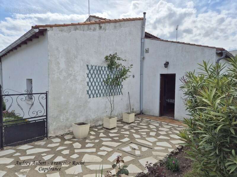 Maison à TONNAY-BOUTONNE