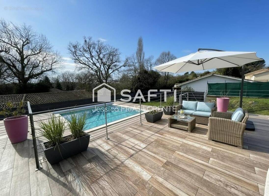 Photo 1 - Maison à FARGUES-SAINT-HILAIRE