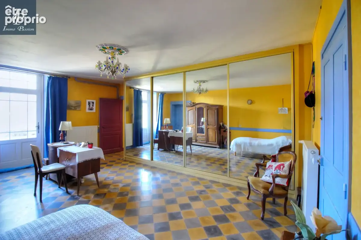 A VENDRE Proche COUSANCE : Magnifique Propriété 11 pièces 350 m2 - photo 34