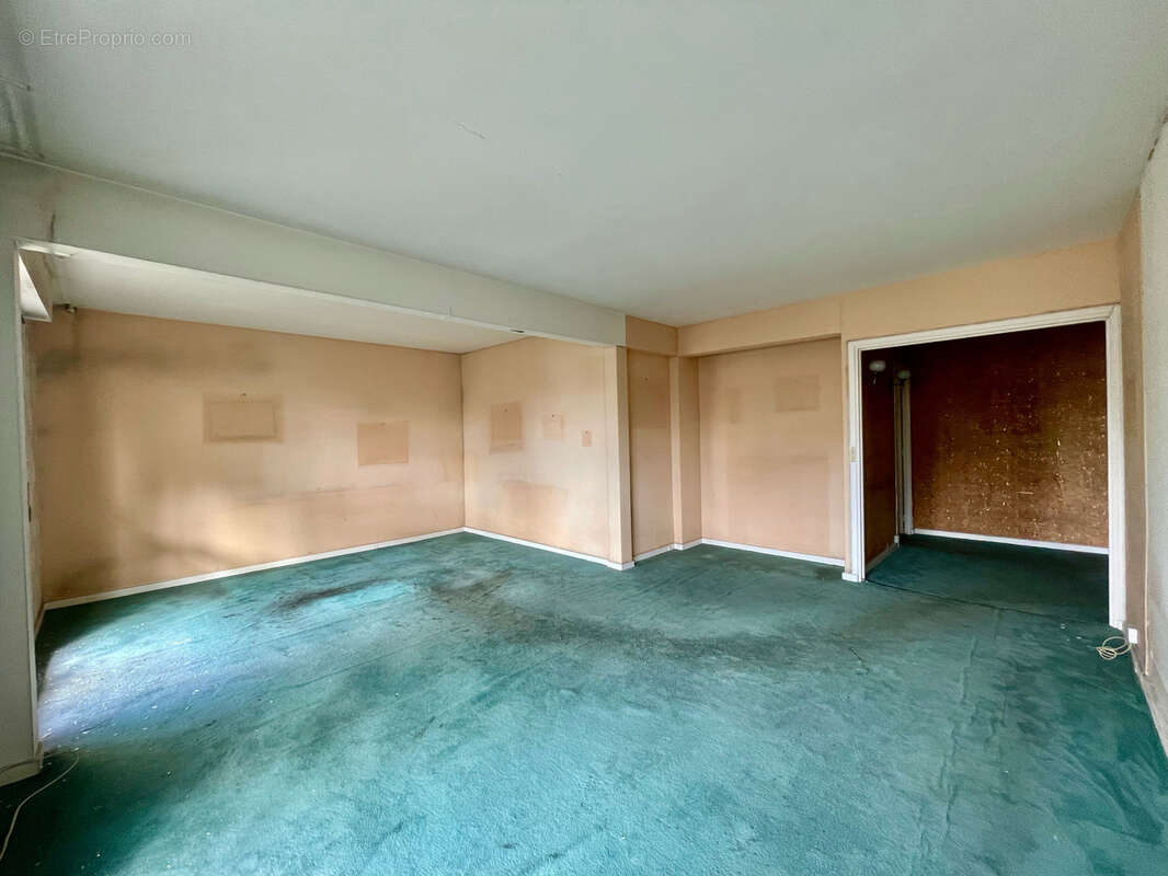 Appartement à LE BOURGET