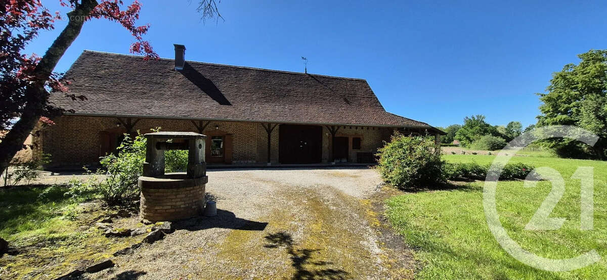 Maison 95 m² à Bruailles  - photo 8