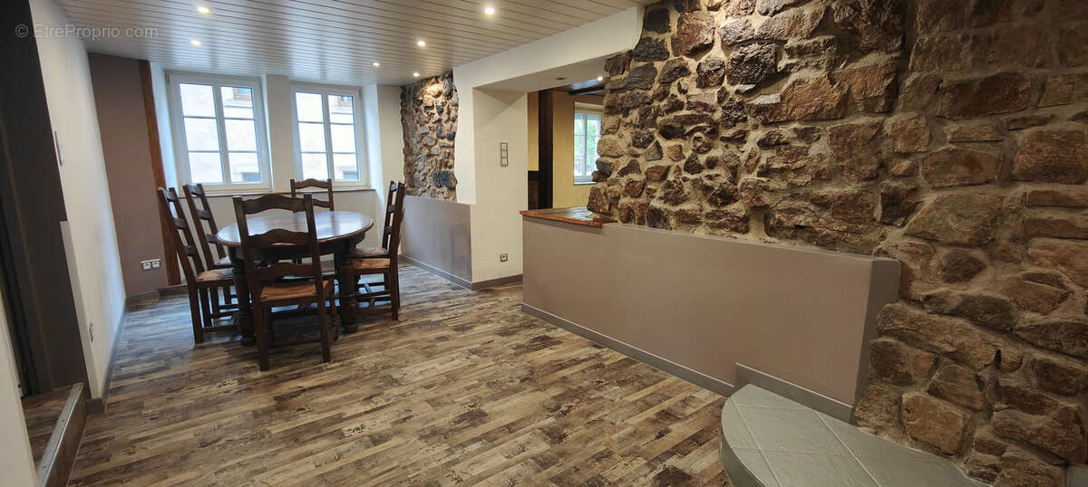 Maison à NEUVILLER-LA-ROCHE