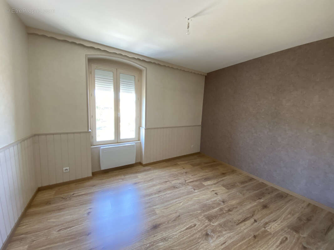 Appartement à GIVORS