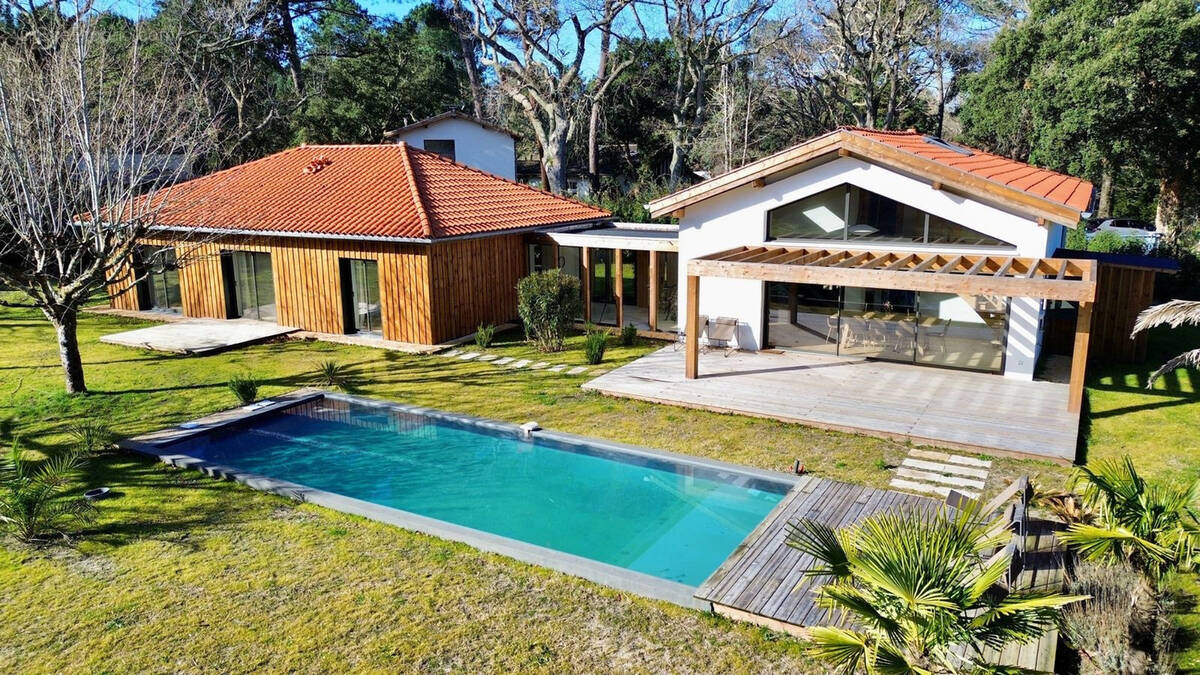 Maison à MOLIETS-ET-MAA