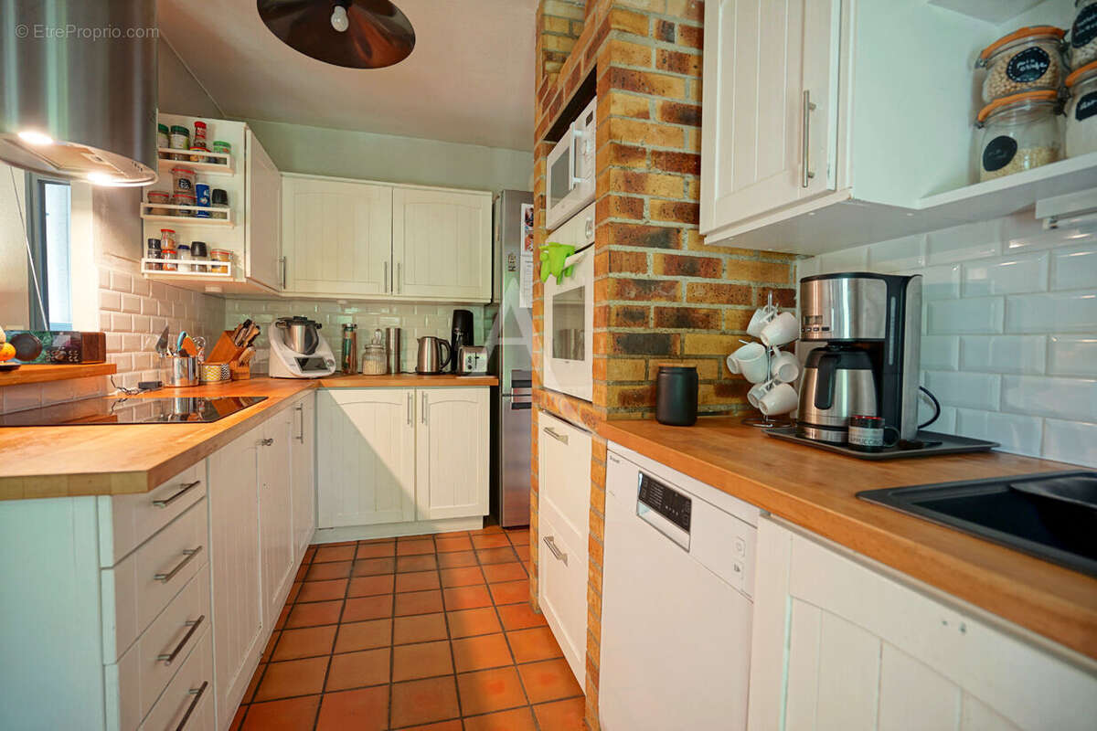 Maison à SAINT-JEAN-DE-BRAYE