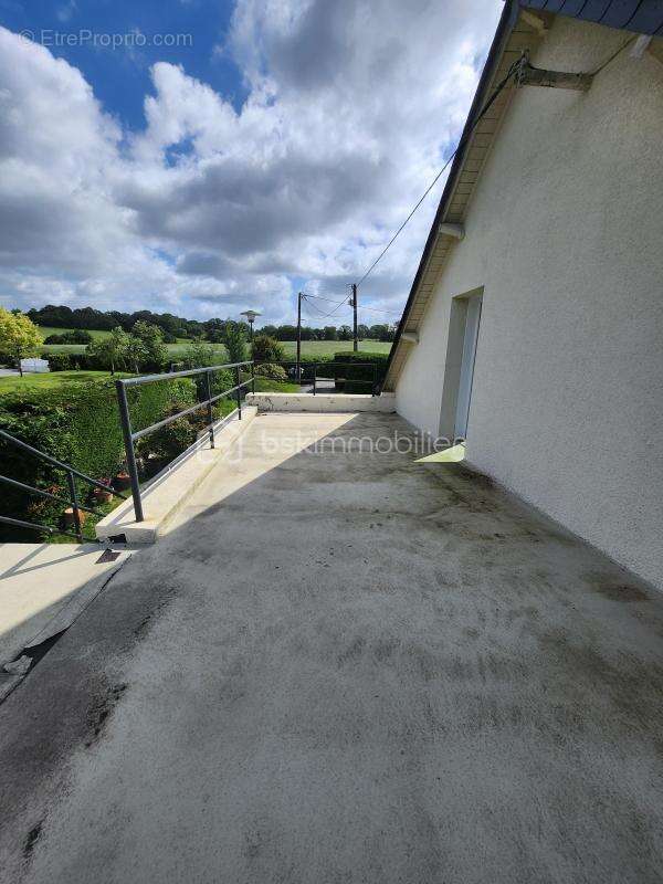 Maison à LA GACILLY