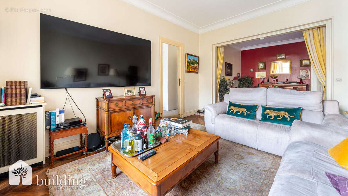 Ternes-Maillot Paris 17ème - Appartement 3 pièces 69,2 m² - photo 14