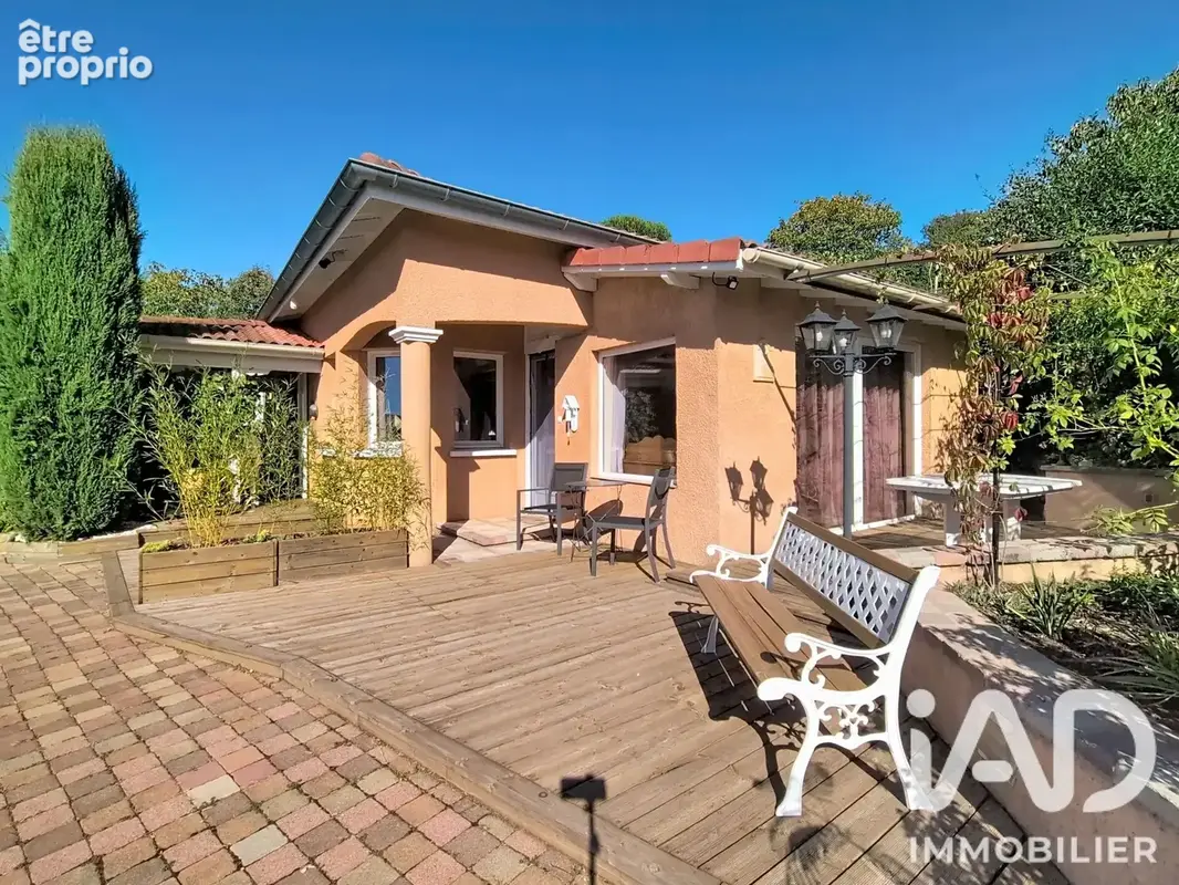 Photo 1 - Maison à SAINT-PIERRE-LA-PALUD