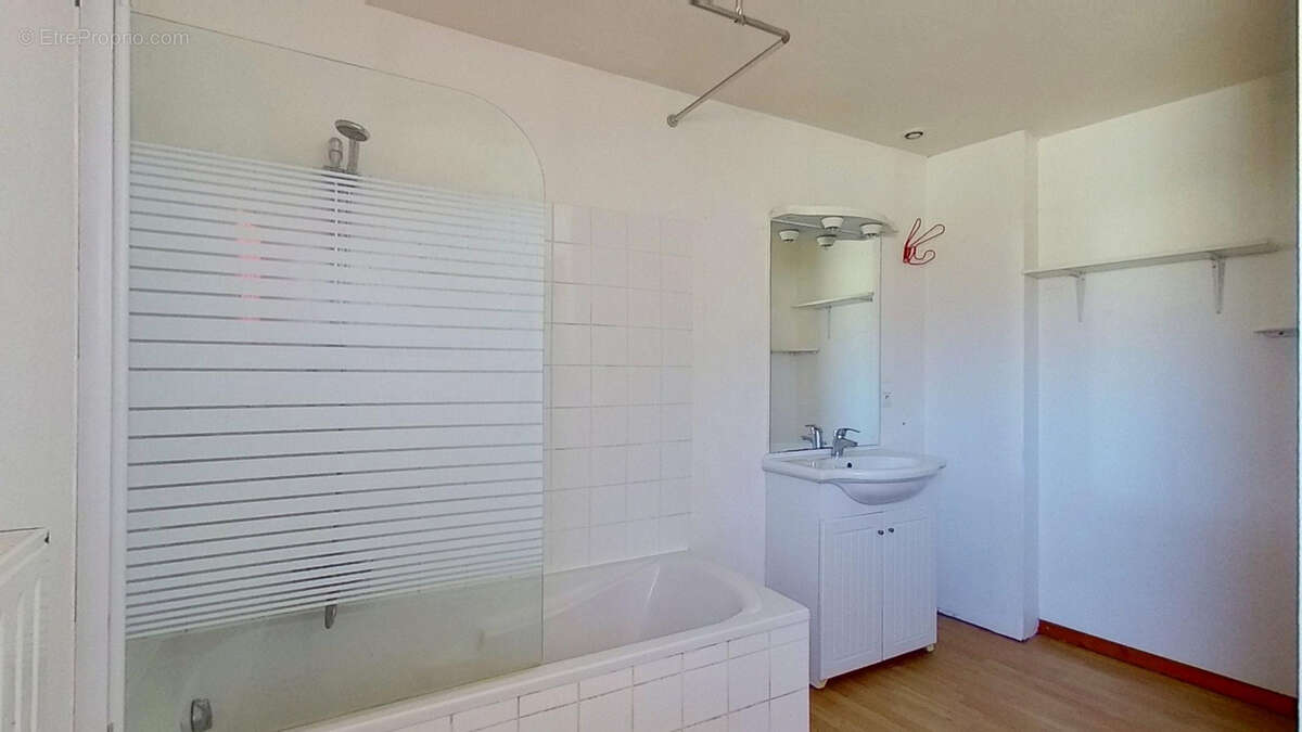 Appartement coeur  de ville - photo 15