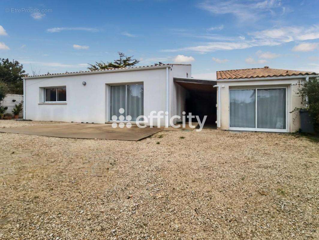 Maison 66 m² à Angoulins  - photo 15