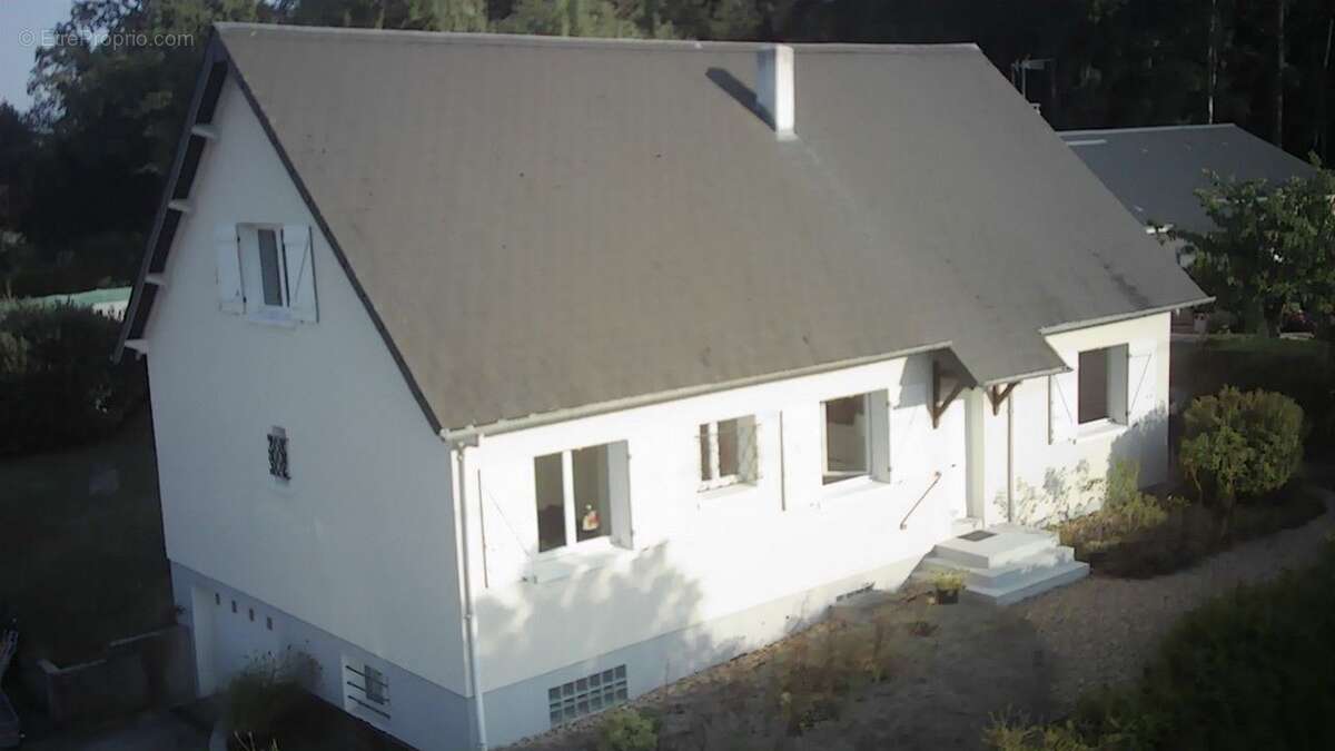 Maison à AMILLY