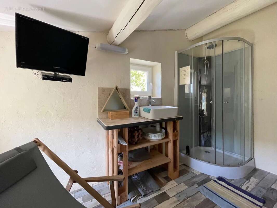 Maison atypique vue dominante - photo 15