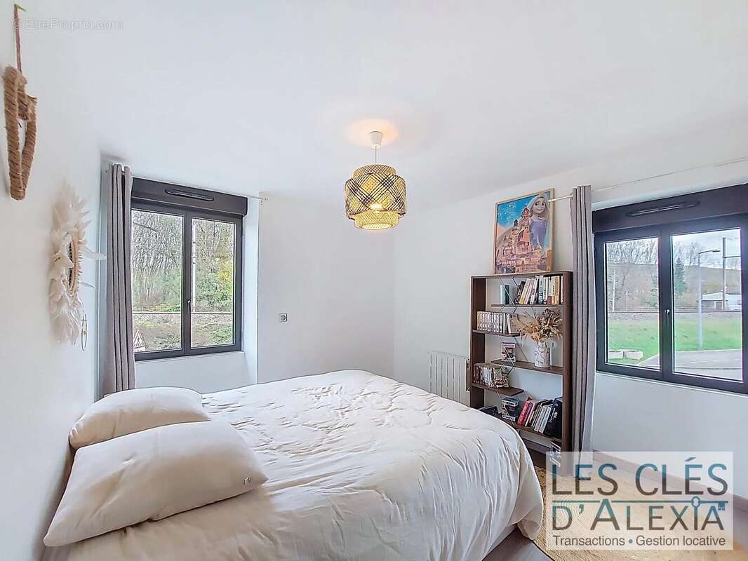 Appartement T2- Jardin- Parking - - photo 5