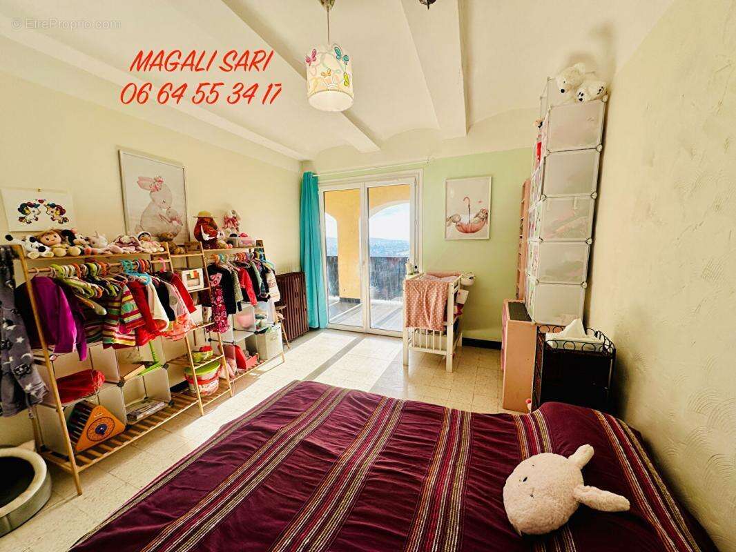 Maison à VEZENOBRES