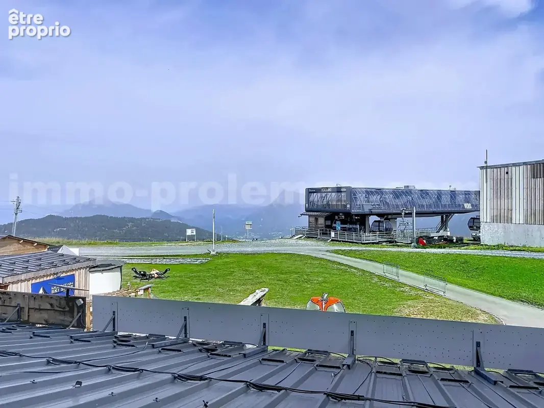 Studio_Samoens_Proche_Genève_Suisse_Investissement_Séjour_Cuisine_Station_De_Ski_
