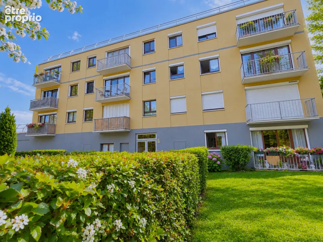 Conflans Sainte Honorine - Superbe appartement 3 pièces avec balcon et ASCENSEUR  ! - photo 11