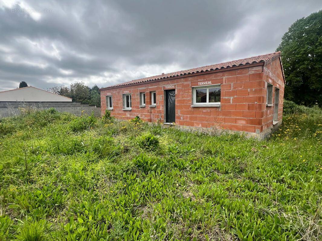 Maison à LA CASSAIGNE