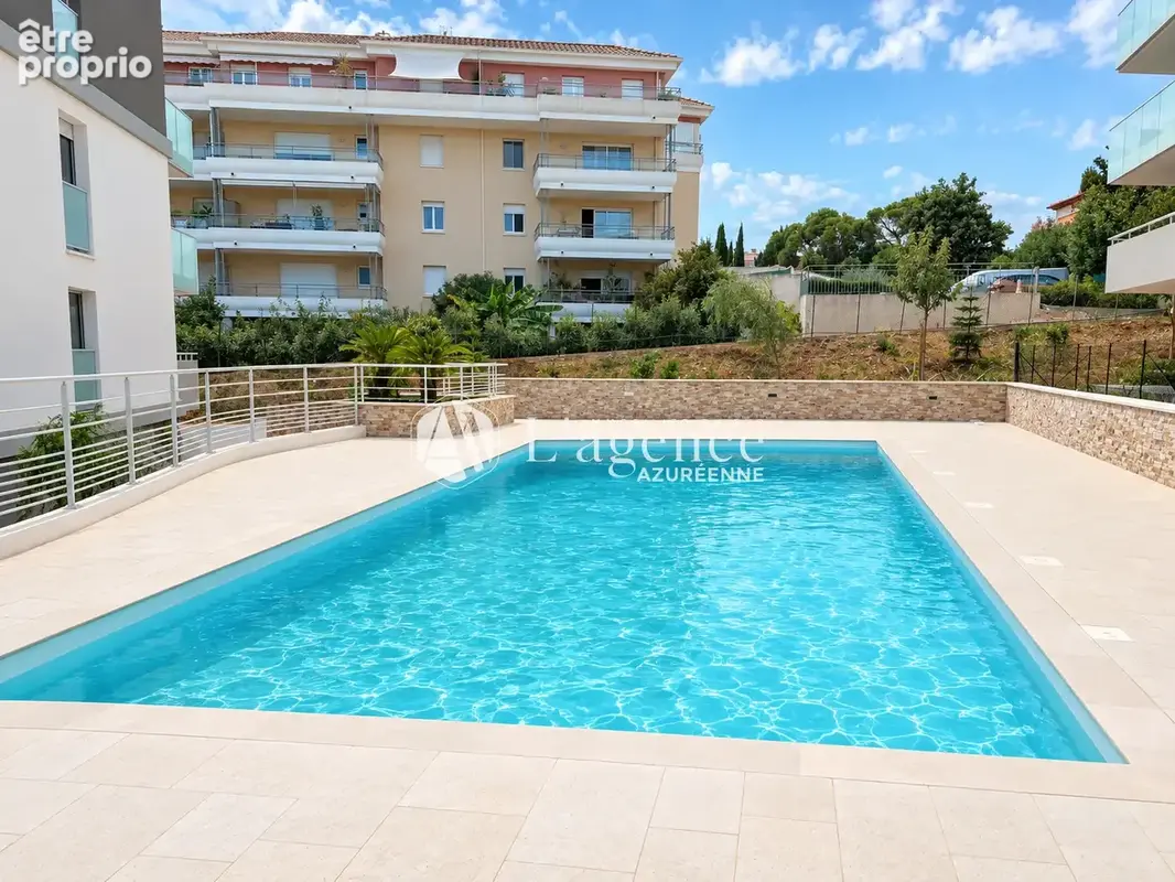 Saint-Laurent-Du-Var, appartement neuf terrasse - piscine - stationnement - photo 1